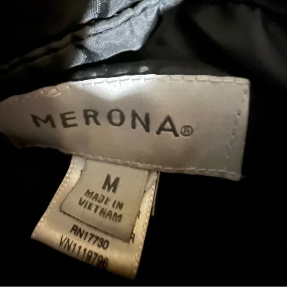 Women’s M Merona Puffer Vest - Reversible - Picture 8 of 13
